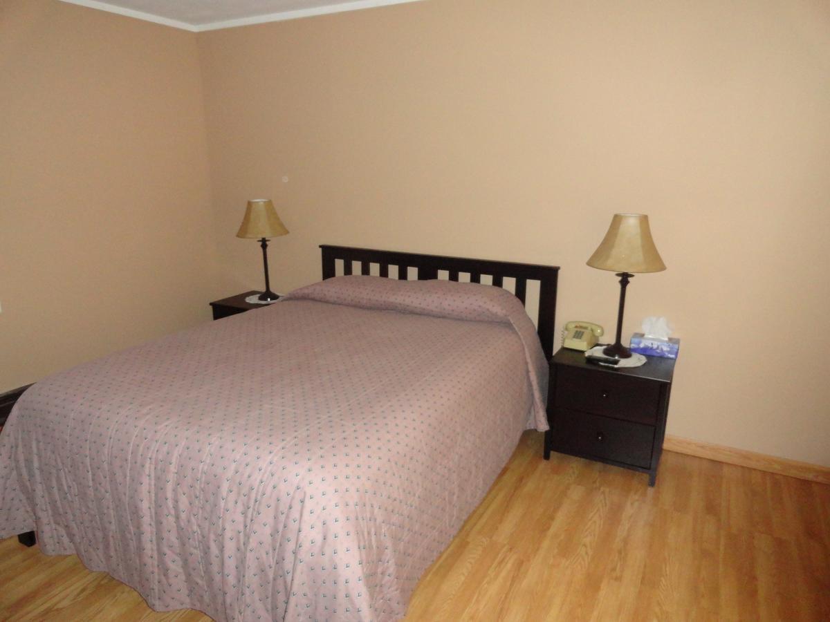 Elm Tree Motel Craryville Экстерьер фото