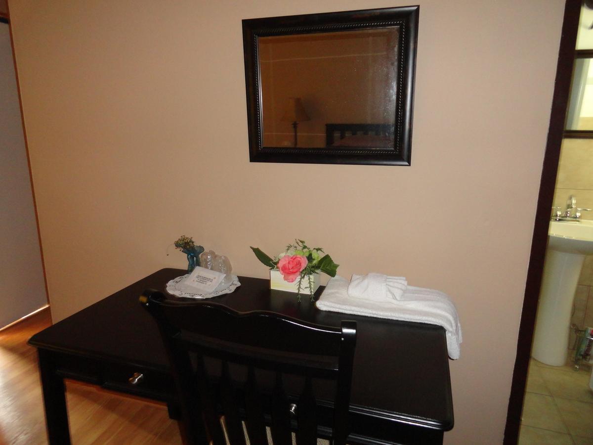Elm Tree Motel Craryville Экстерьер фото